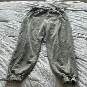 Lululemon Relaxed High Rise Jogger